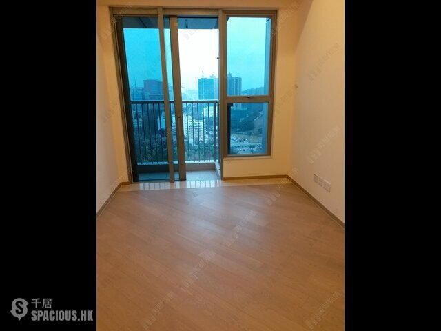 Tuen Mun - Eight Regency 01