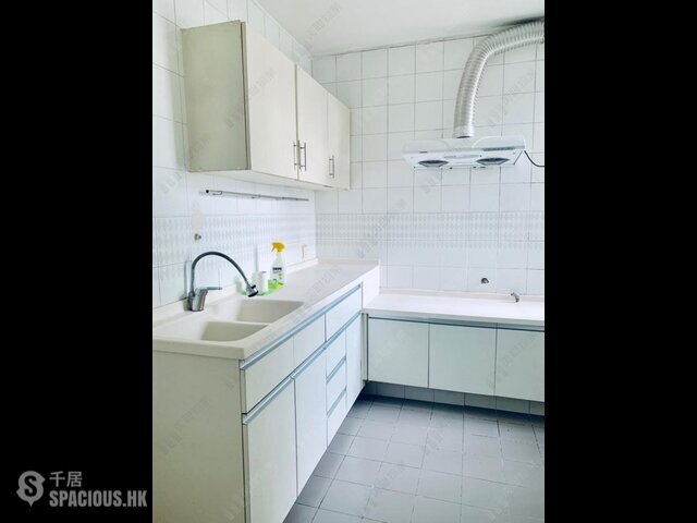 Tuen Mun - Handsome Court 01