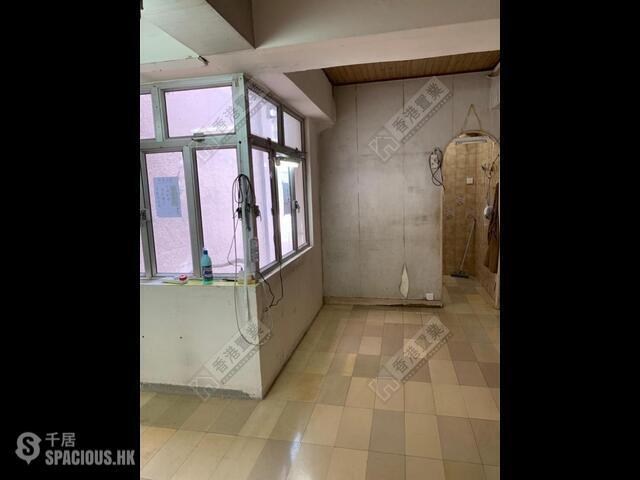 Wan Chai - Overseas Building 01