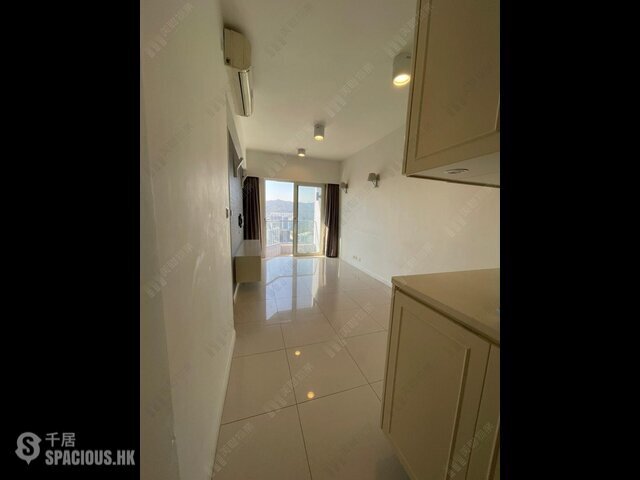 Kwai Chung - Primrose Hill 01