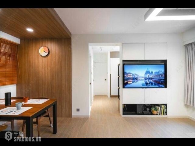 Tuen Mun - Eldo Court 01
