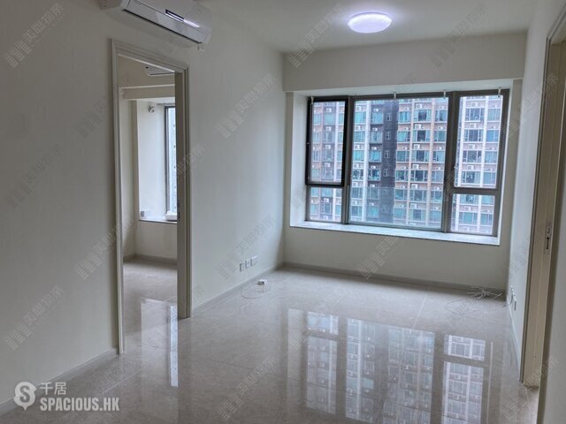 Yuen Long - Yuccie Square 01
