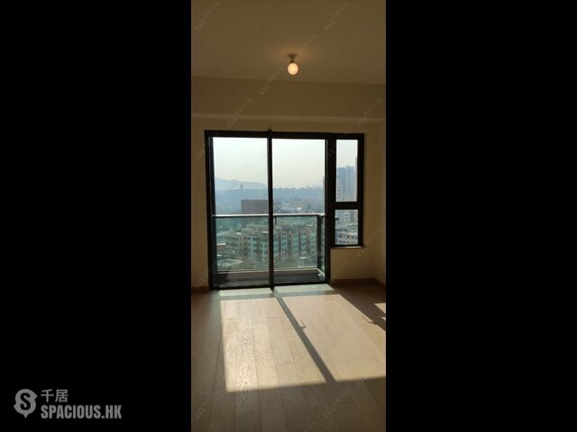 Yuen Long - Sol City 01