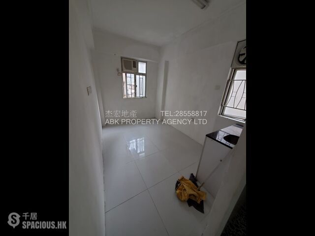 Tai Wai - Hing Wan House 01