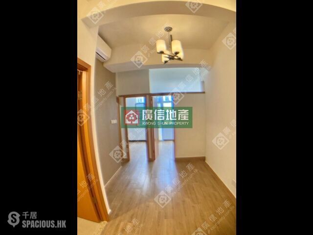 Mong Kok - 927, Canton Road 01