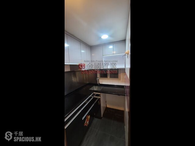 Mong Kok - Lung Fai House 01