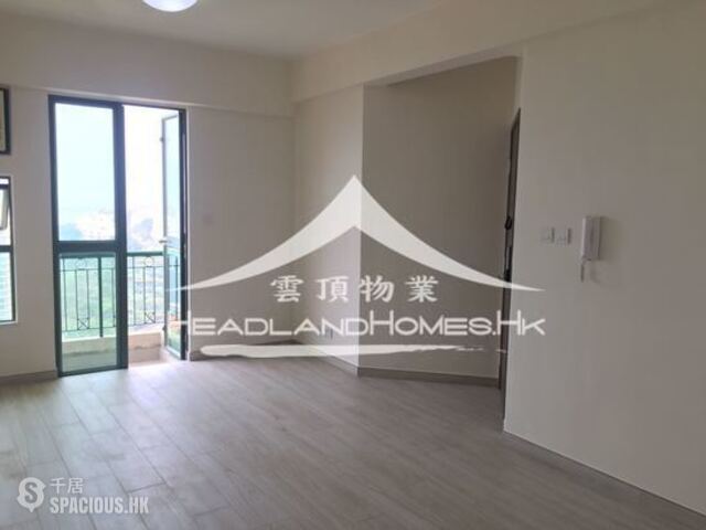 Discovery Bay - Discovery Bay Phase 7 La Vista Block 12, Vista Avenue (Vista Court) 01