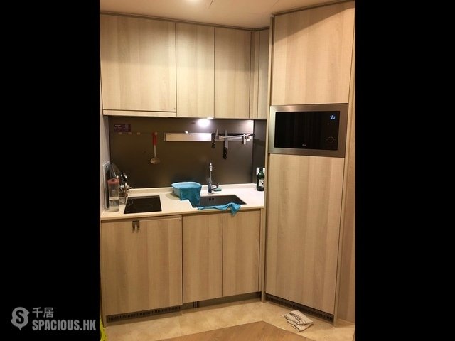 Tuen Mun - Eight Regency 01