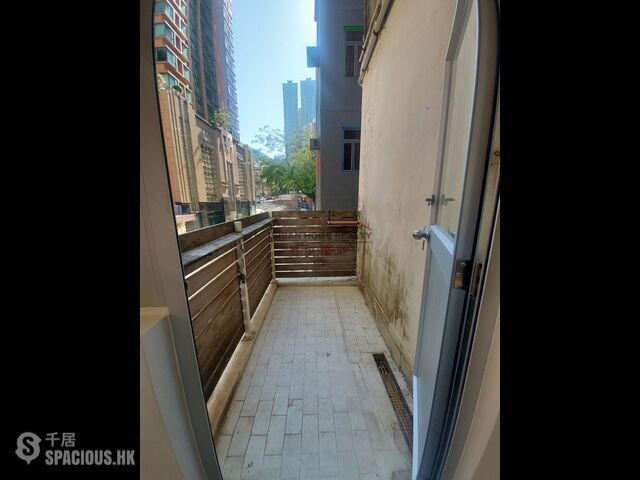 Tai Hang - 30, Wun Sha Street 01