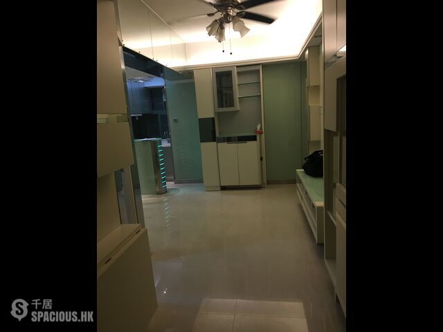 Kwun Tong North - Fung King Building 01