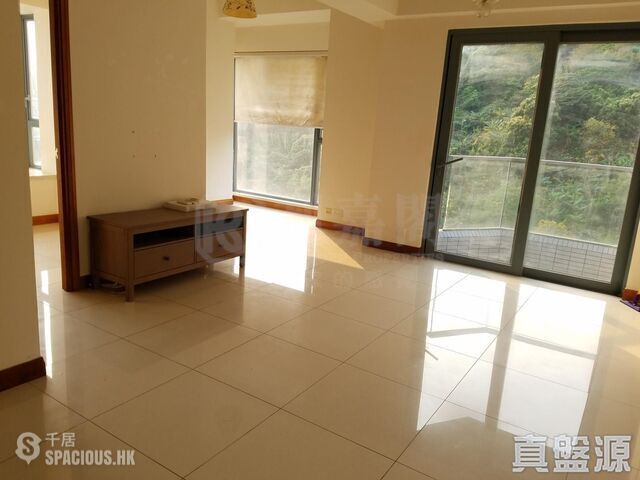 Kwai Chung - Primrose Hill 01