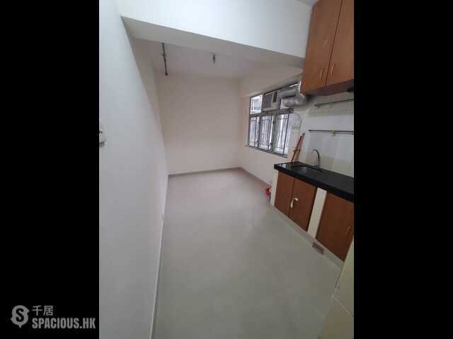 Tai Wai - King Sing House 01