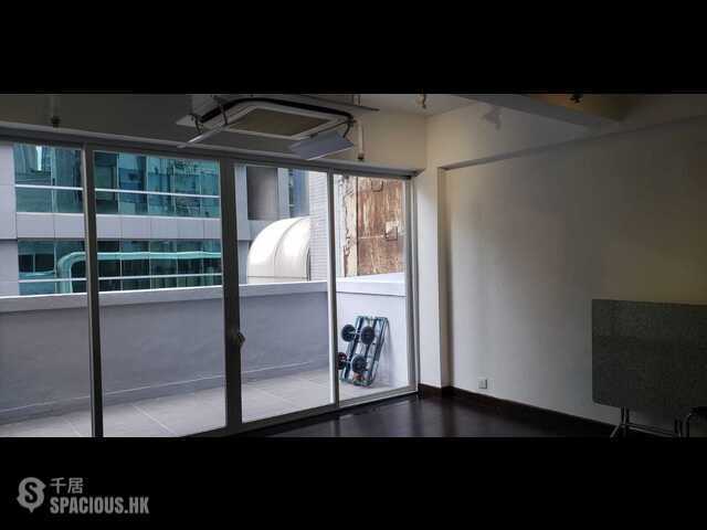 Central - Yuen Yick Building 01