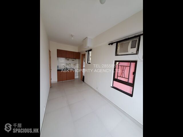 Tai Wai - Chik Fu Mansion 01