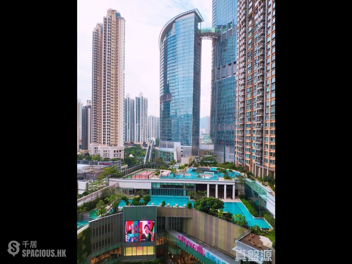 Tsuen Wan - Vision City 01