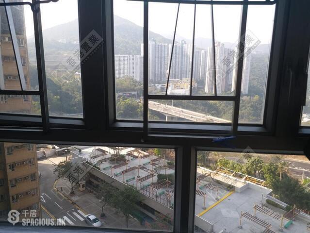 Tseung Kwan O - Hong Sing Garden 01