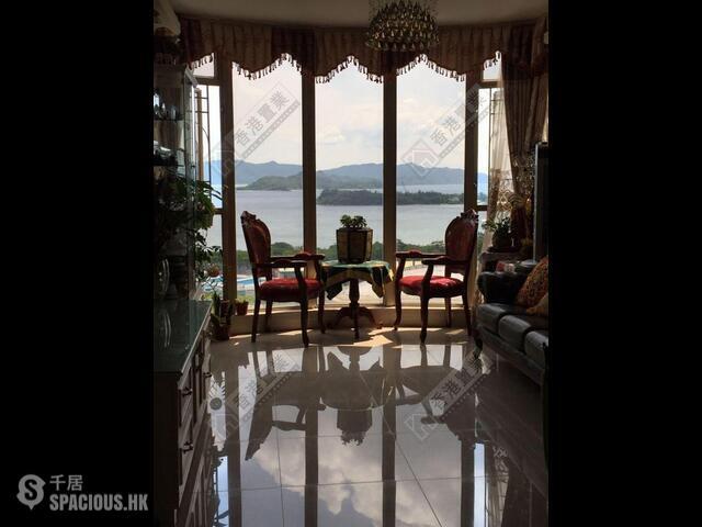 Ma On Shan - The Waterside 01