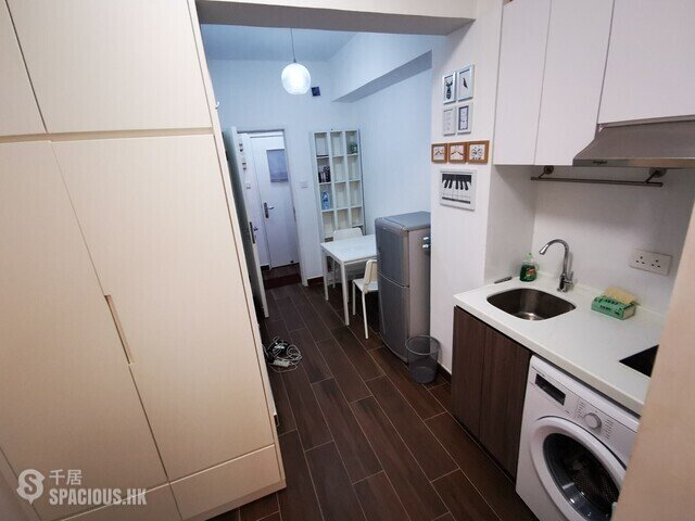 Yau Ma Tei - 464, Nathan Road 01