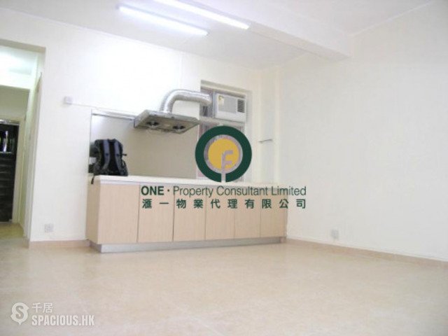 Sai Ying Pun - 23, High Street 01