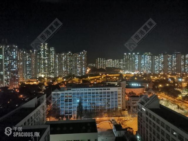 Tseung Kwan O - The Pinnacle 01