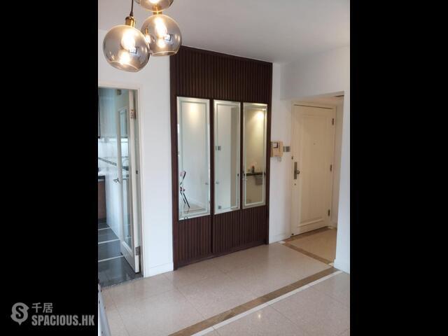 Mid Levels West - Primrose Court 02