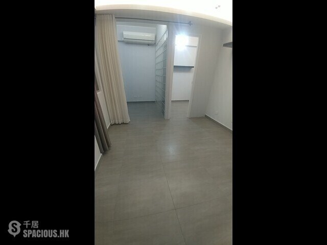 Tsim Sha Tsui - Luxury Court 01