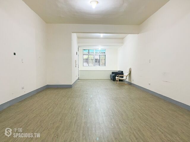 Sanchong - No. X, Alley 48, Lane 41, Chenggong Road, Sanchong District, New Taipei City, Taiwan 241 01