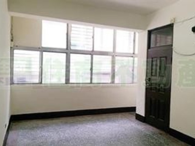 松山区 - 105台湾台北市松山區寶清街 01