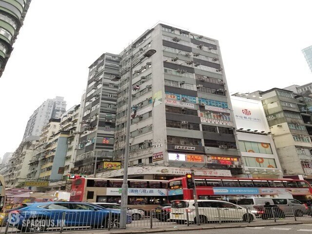 Mong Kok - Lung Fai House 01