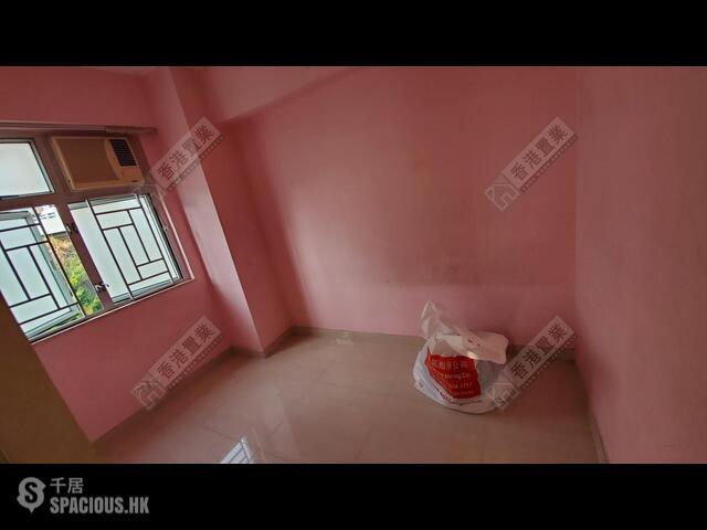 Lai Chi Kok - Ching Lai Court 01