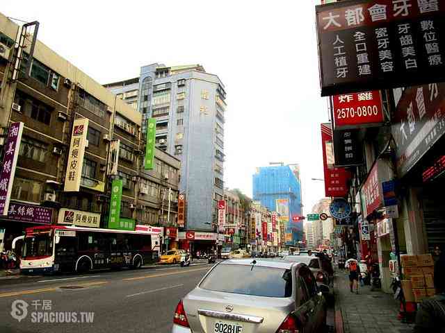 Songshan - No. X, Lane 106, Section 3, Bade Rd, Songshan District, Taipei City, Taiwan 105 02
