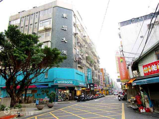 Songshan - No. X, Lane 106, Section 3, Bade Rd, Songshan District, Taipei City, Taiwan 105 03