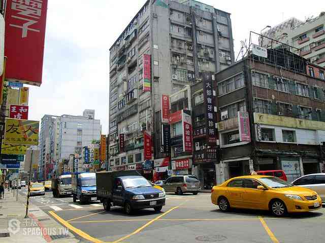 Songshan - No. XX, Section 3, Bade Rd, Songshan District, Taipei City, Taiwan 105 02