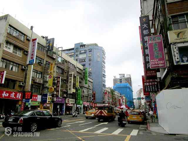 Songshan - No. XX, Section 3, Bade Rd, Songshan District, Taipei City, Taiwan 105 03