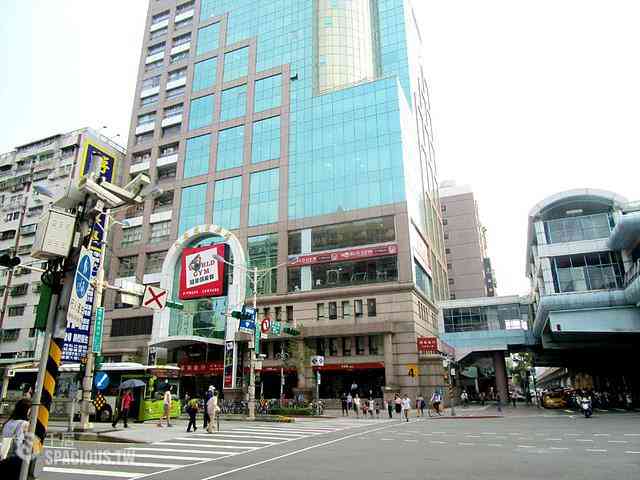 Daan - No. XXX, Section 3, Xinyi Rd, Da’an District, Taipei City, Taiwan 106 03