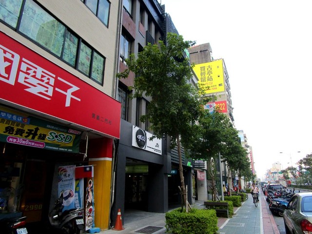 Daan - XXX Section 2, Xinyi Road, Daan, Taipei 01