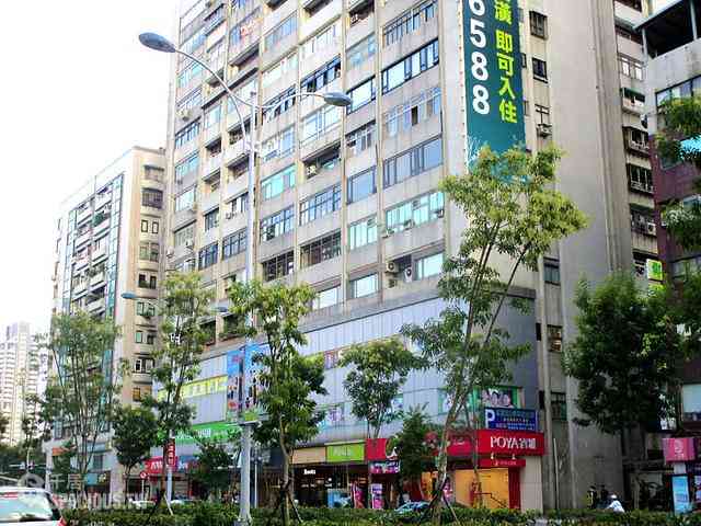Daan - No. XXX, Section 2, Xinyi Rd, Da’an District, Taipei City, Taiwan 106 02