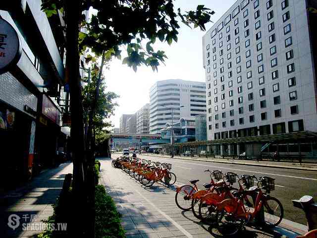 Songshan - No. XXX, Section 3, Nanjing E Rd, Songshan District, Taipei City, Taiwan 105 03