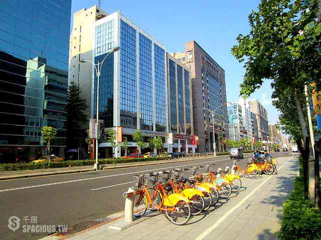 Songshan - No. XXX, Section 3, Nanjing E Rd, Songshan District, Taipei City, Taiwan 105 04