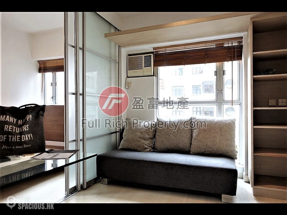 Wan Chai - Richland Court 01