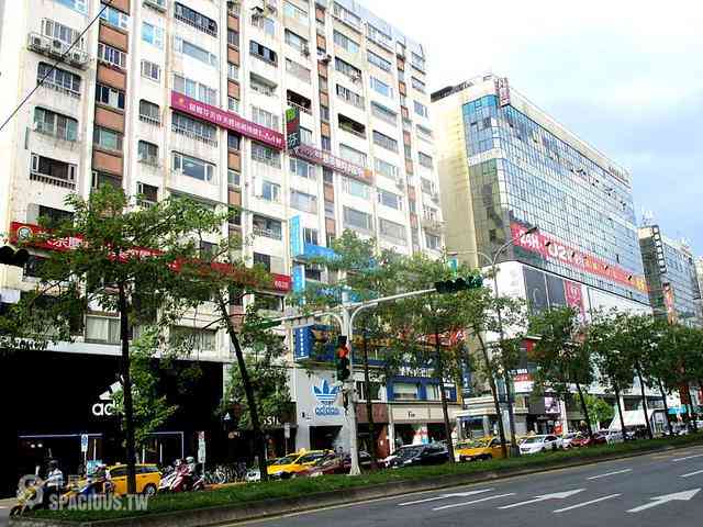 Daan - No. XXX, Section 4, Zhongxiao E Rd, Da’an District, Taipei City, Taiwan 106 02