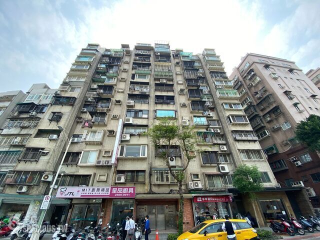 Zhongshan - No. XX, Section 3, Jianguo North Road, Zhongshan District, Taipei City, Taiwan 10491 01