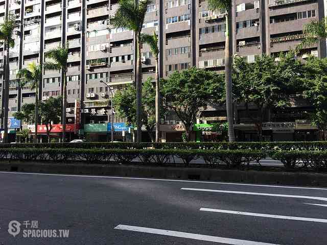 Songshan - No. XXX, Section 5, Minsheng East Road, Songshan District, Taipei City, Taiwan 105 03