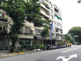 Songshan - XXX Fujin Street, Songshan, Taipei 03