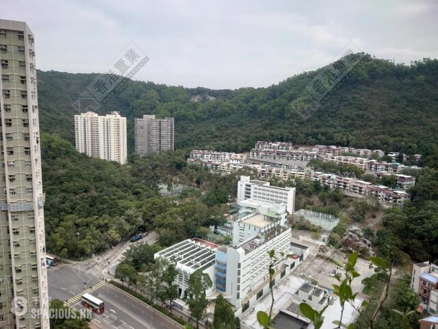 Tseung Kwan O - Yan Ming Court 01