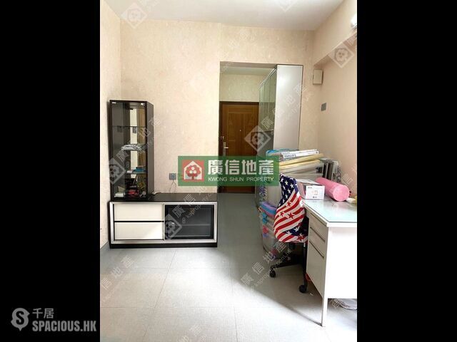 Sham Shui Po - Melbourne Building 01