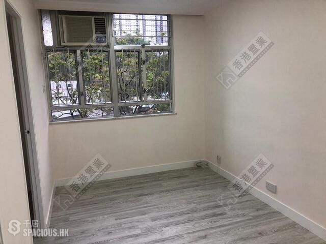 Wong Tai Sin - Tin Ma Court 01