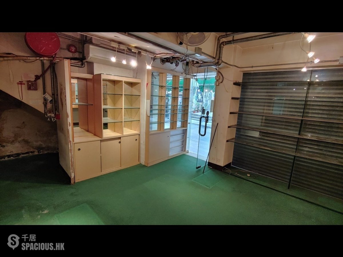Sheung Wan - 10, Lok Ku Road 01