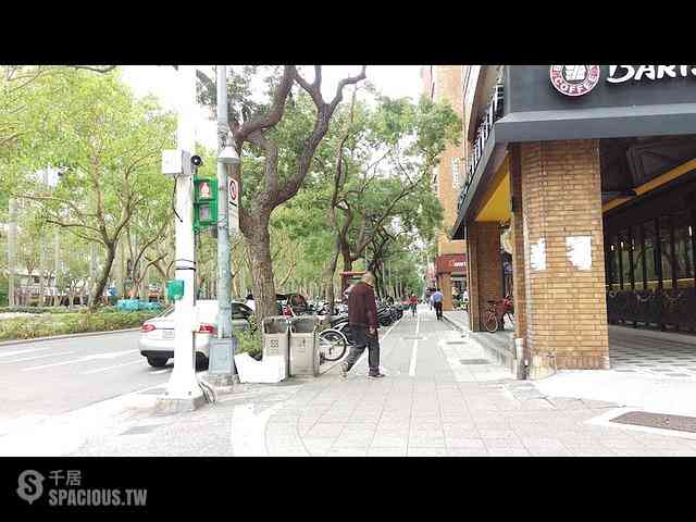 Daan - No. XXX, Section 4, Ren'ai Rd, Da’an District, Taipei City, Taiwan 106 03
