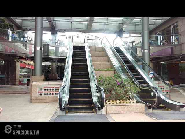 Xinyi - No. XXX, Section 5, Zhongxiao East Road, Xinyi District, Taipei City, Taiwan 110 11